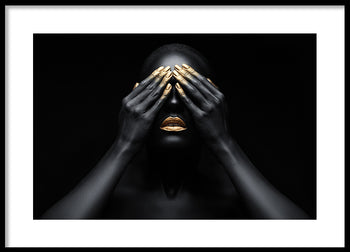 Poster - Hide
