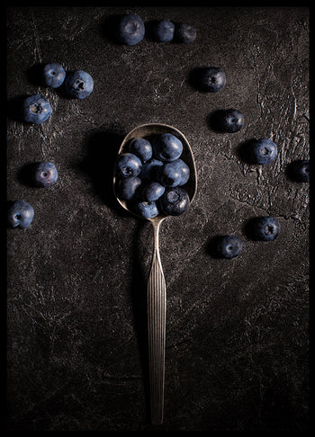 Poster - Blueberries in a spoon