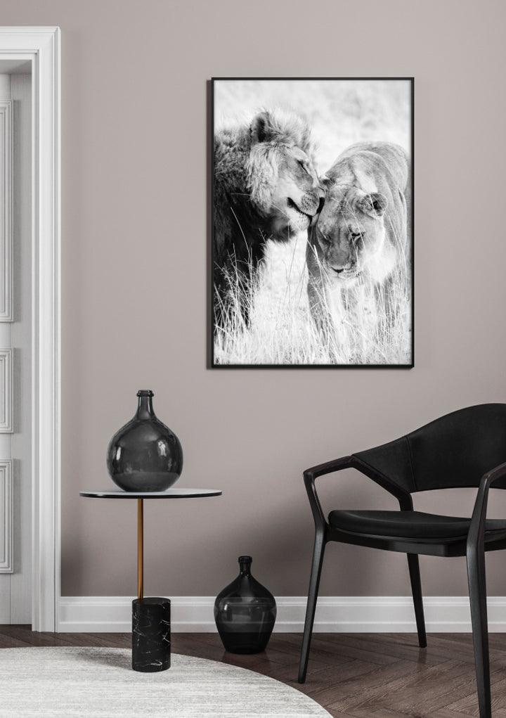 Poster - A King Only Bows Down to His Queen | Gray