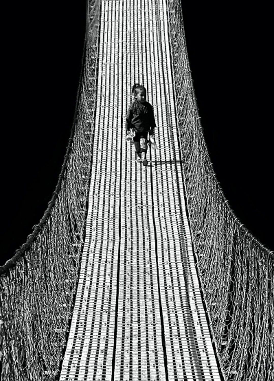 Ljuddämpande tavla - Walking Down The Bridge