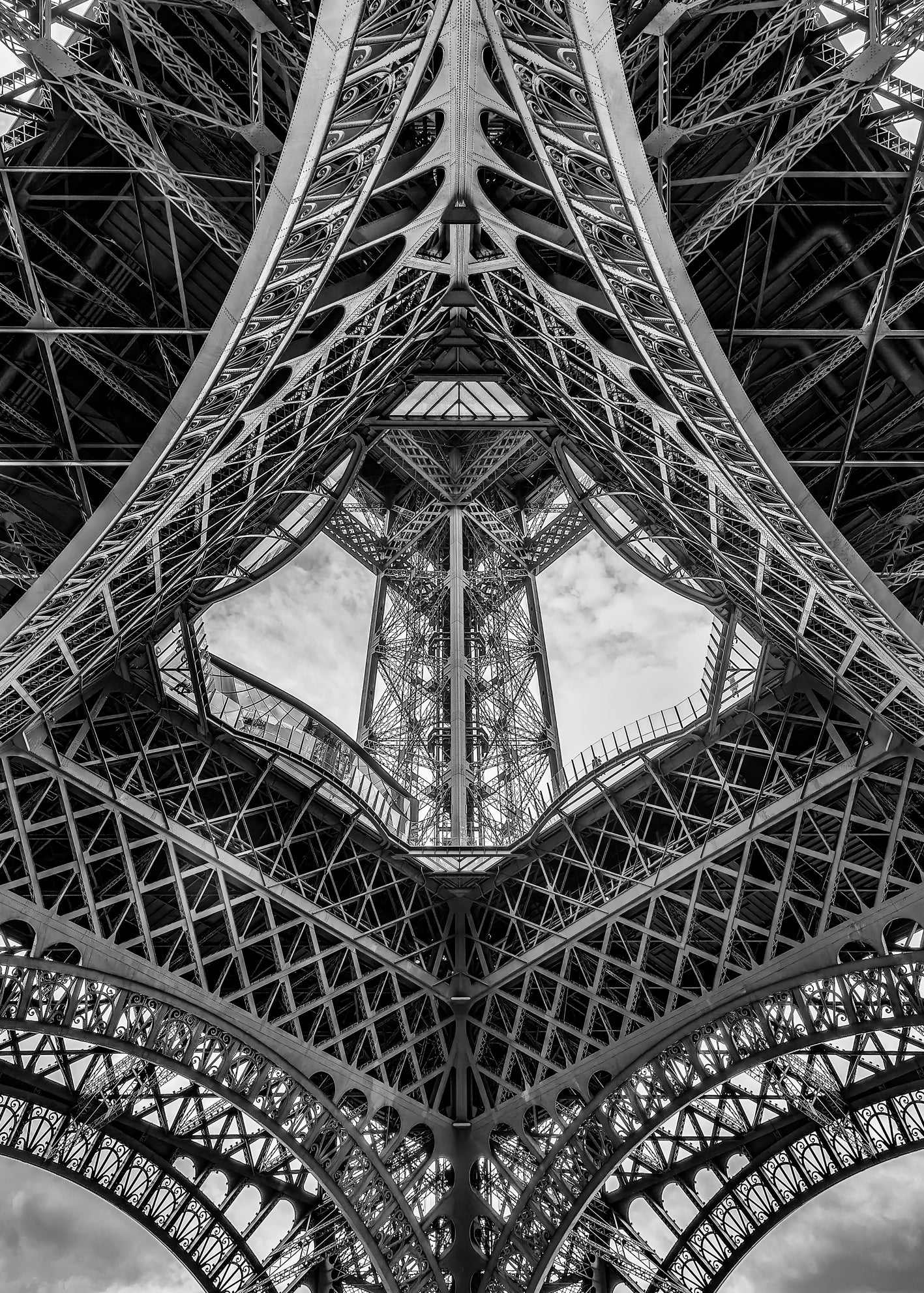 Canvastavla - Eiffel Tower Whispers