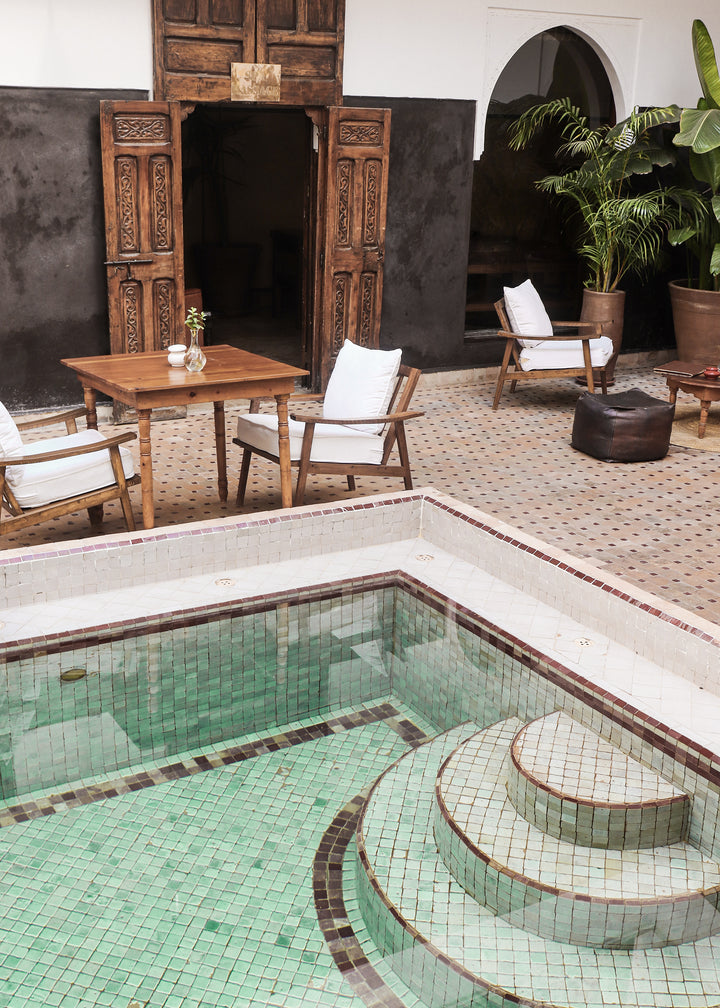 Canvastavla - Poolside Serenity