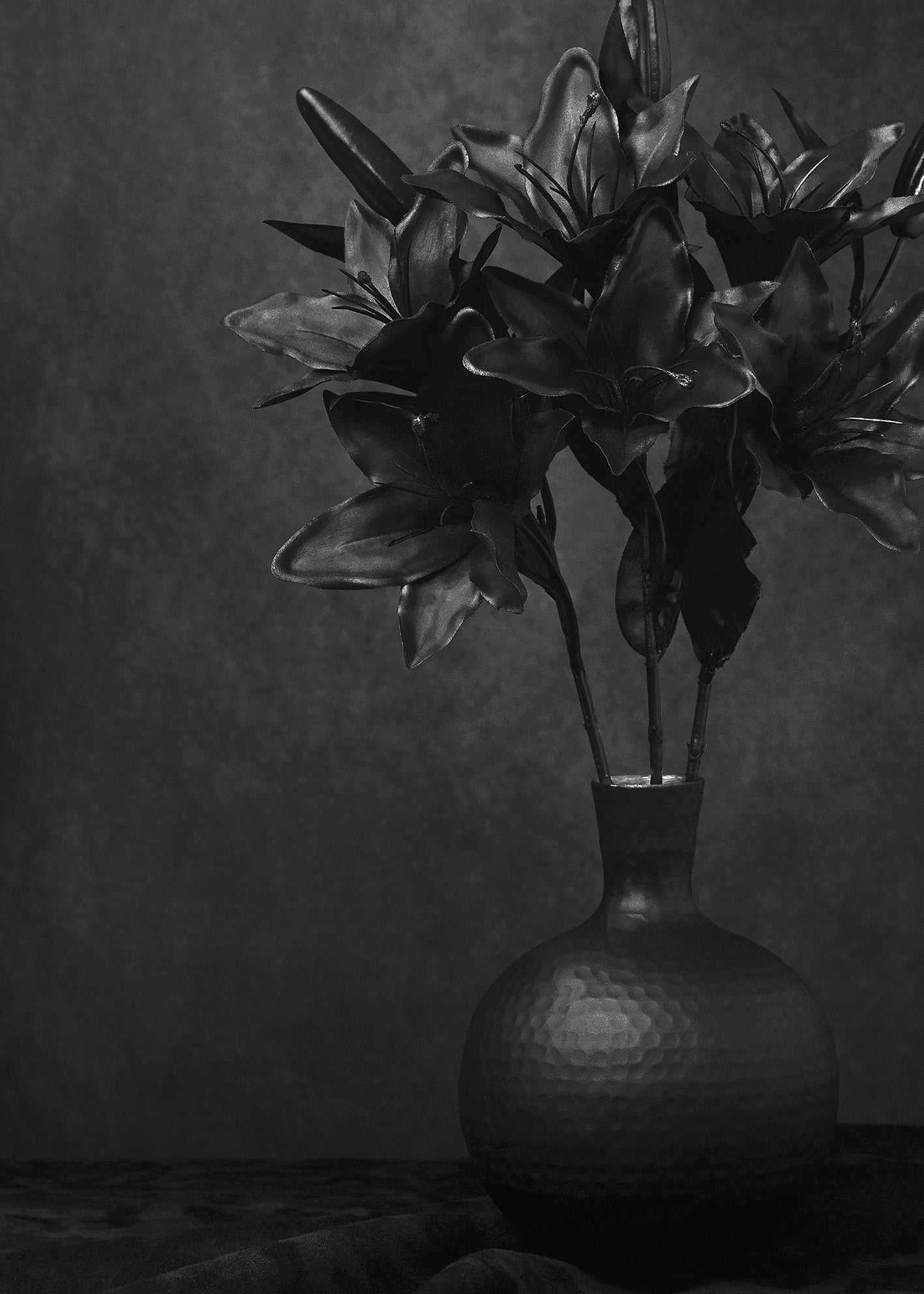 Ljuddämpande tavla - Black Lilies