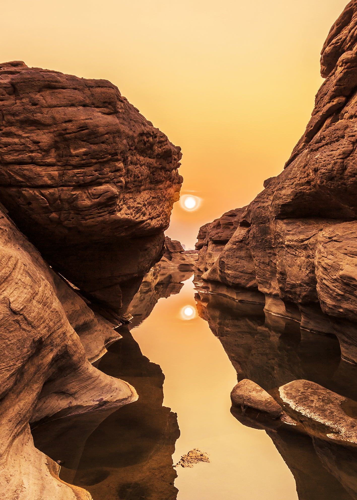Canvastavla - Sunrise and Rocks