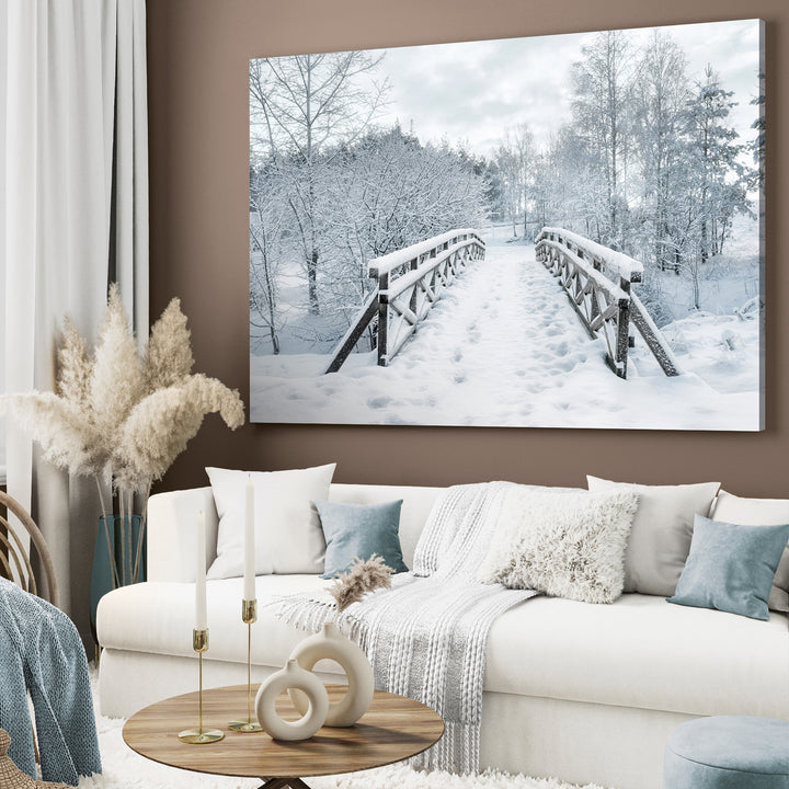 Canvastavla - Snowy Bridge