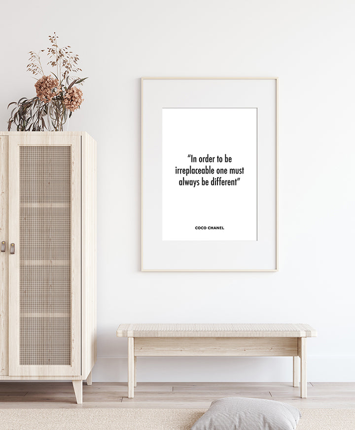 Poster - Be different